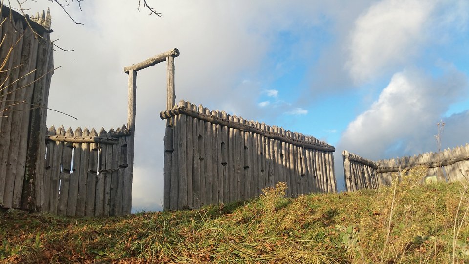 L'enceinte du btiment