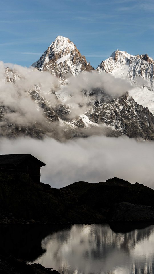 Aiguille du Chardonnet depuis le lac Blanc