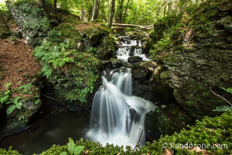 Une des cascades de Chiloza