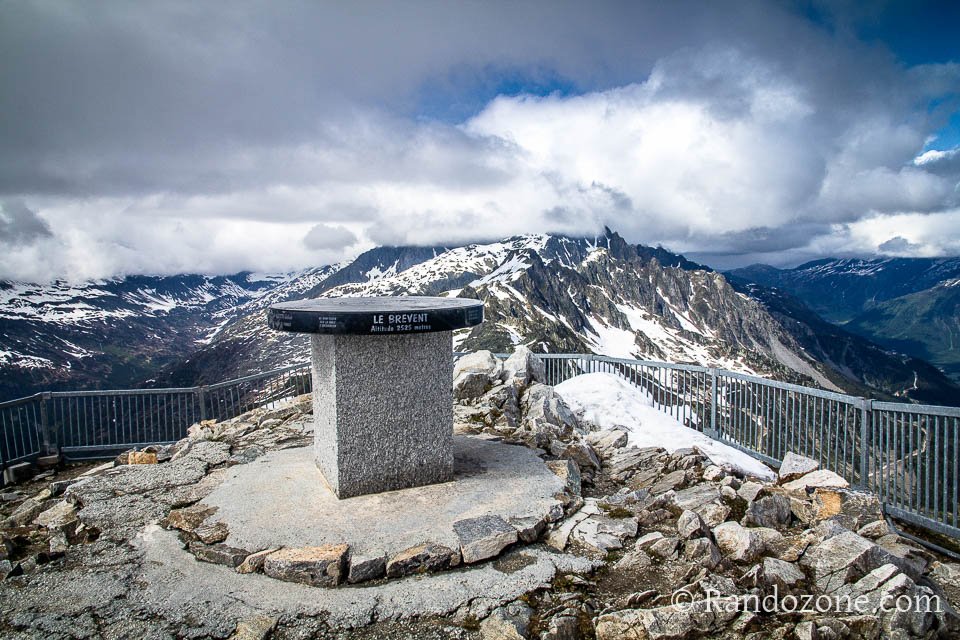 Table d'orientation au sommet du Brvent