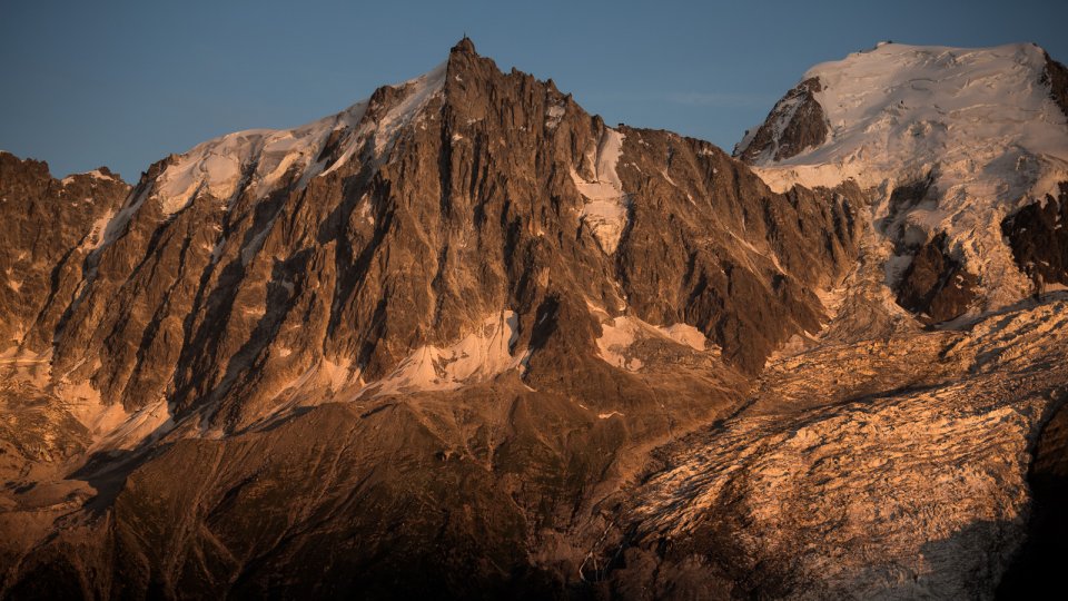 Aiguille-du-Midi au coucher
