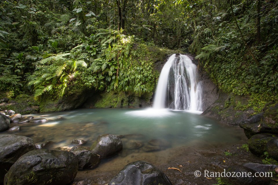 Cascade aux Ecrevisses en Guadeloupe