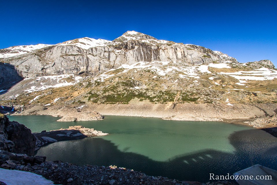 Lac des Gloriettes depuis son barrage