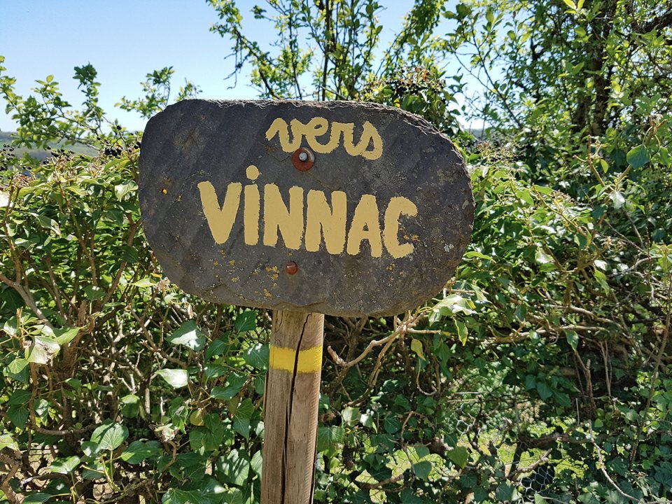Le panneau qui indique Vinnac