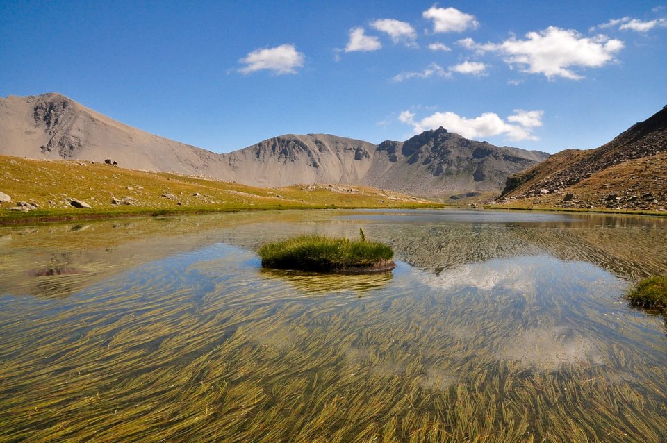Lac de Gialorgues dans le Mercantour
