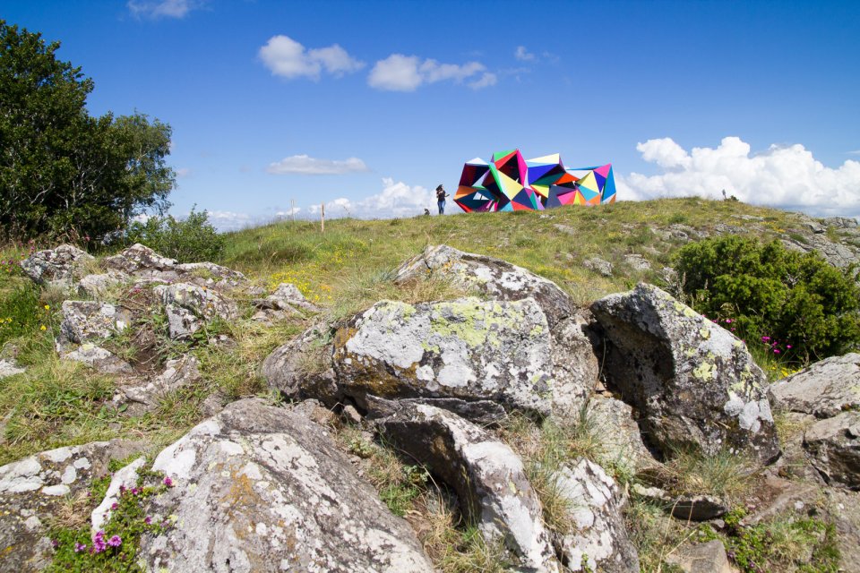 A la roche nit on a une belle vue sur l'oeuvre