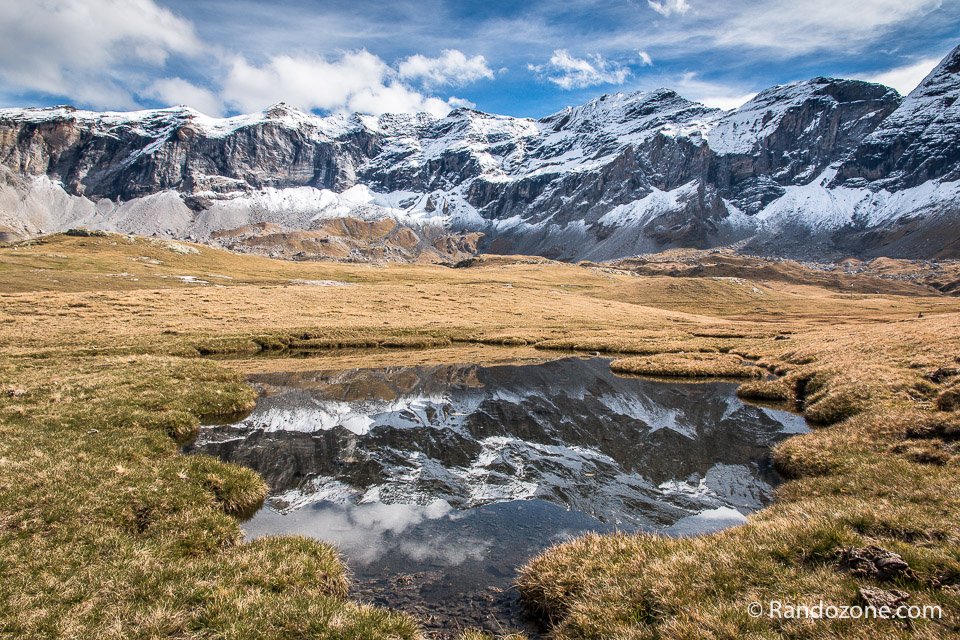 Reflet dans le cirque de Troumouse