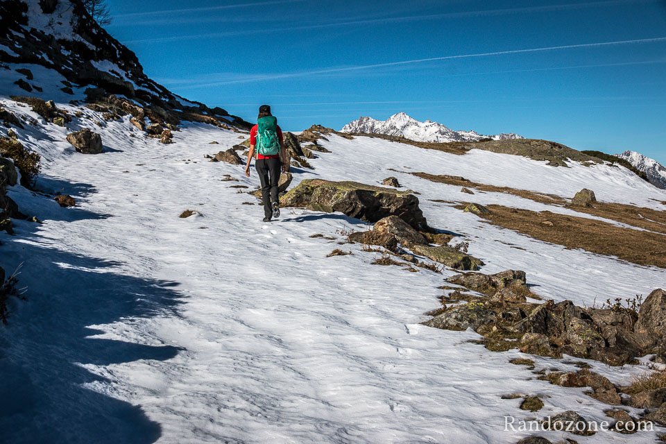 Maintenant on marche dans la neige