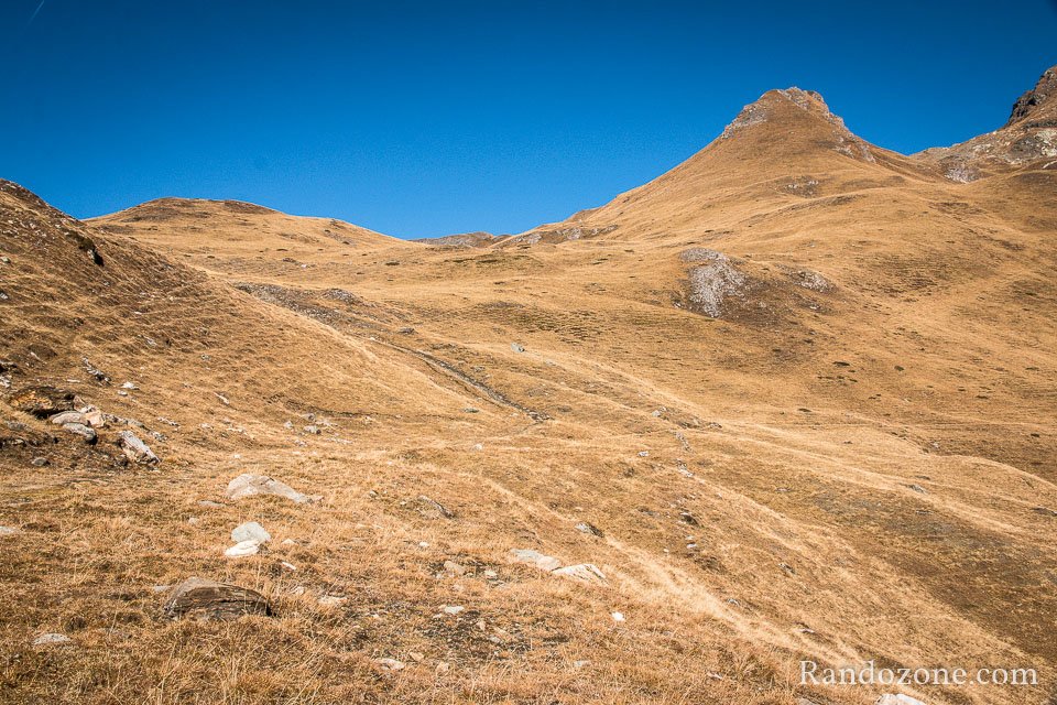 Dernire monte avant d'atteindre le lac du Clou