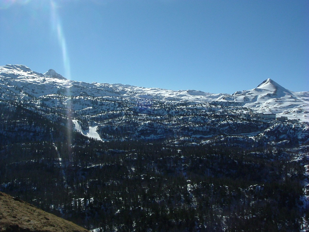 Pic de Guillers (1597 m) : vue sur le pic d'Anie et le pic d'Arlas