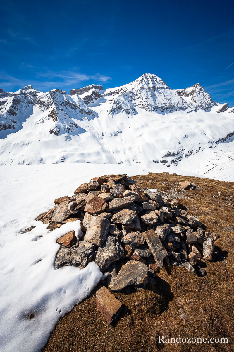Cairn au sommet du pic de la Pahule