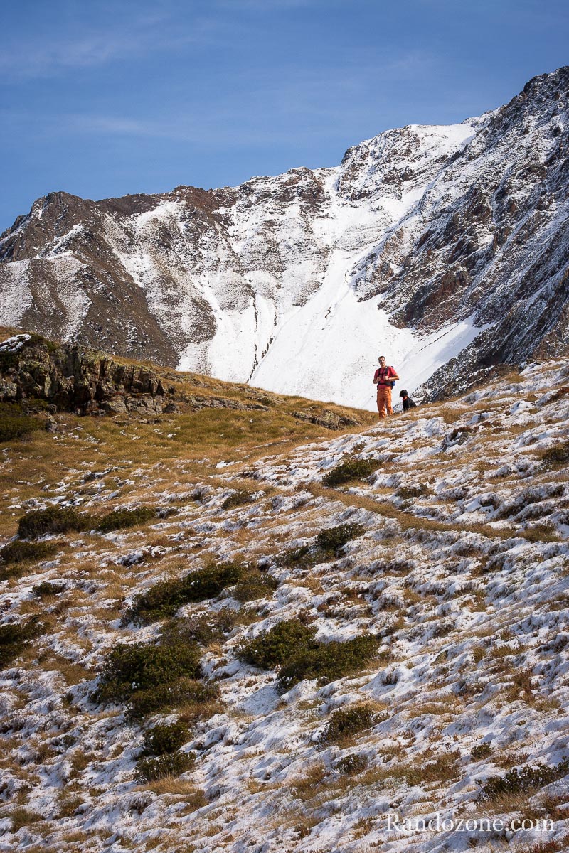 Monte vers le lac de Maucapra