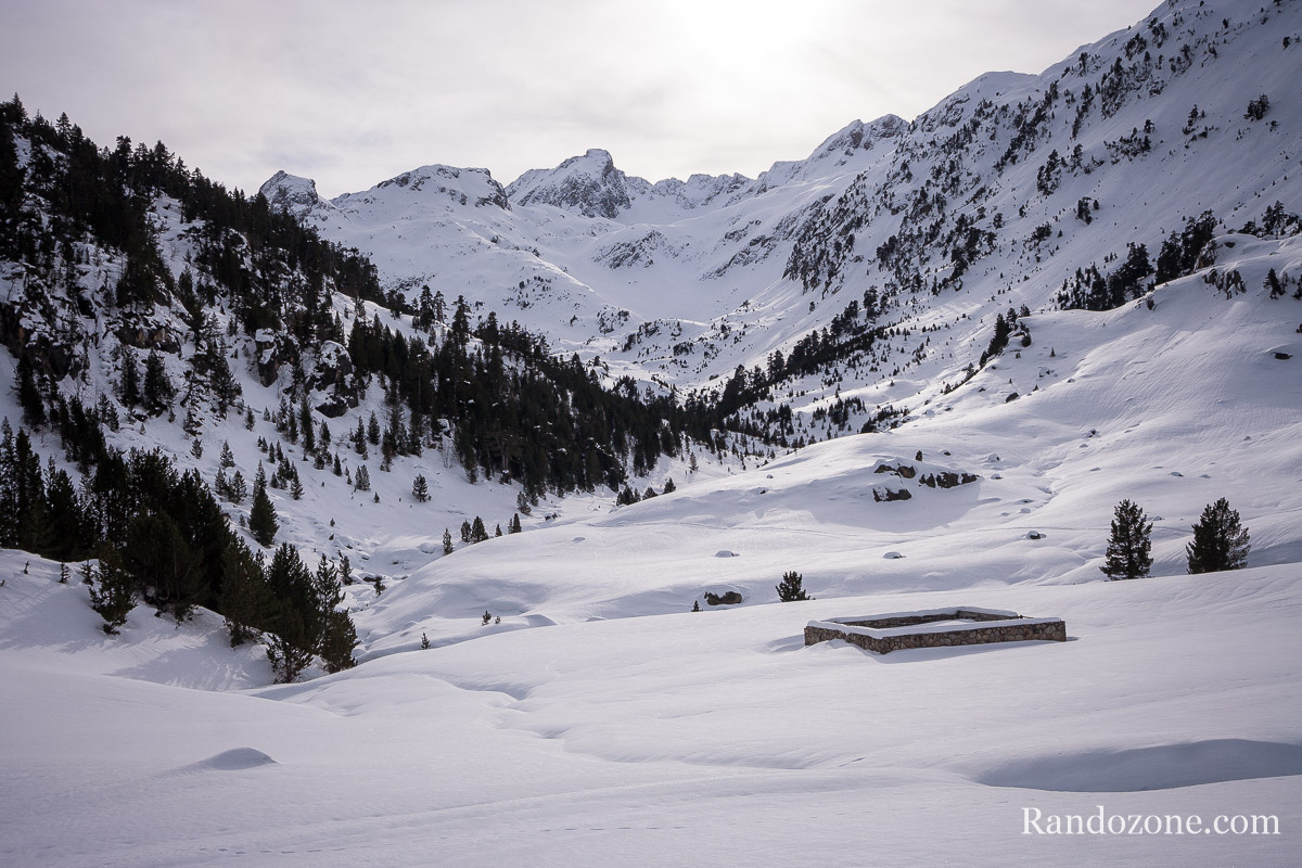Randonne en raquettes au refuge du Marcadau