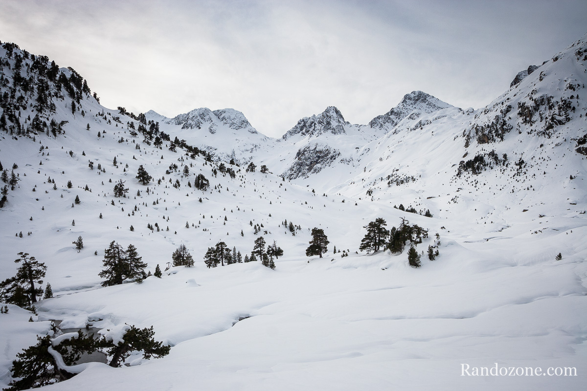 Randonne en raquettes au refuge du Marcadau