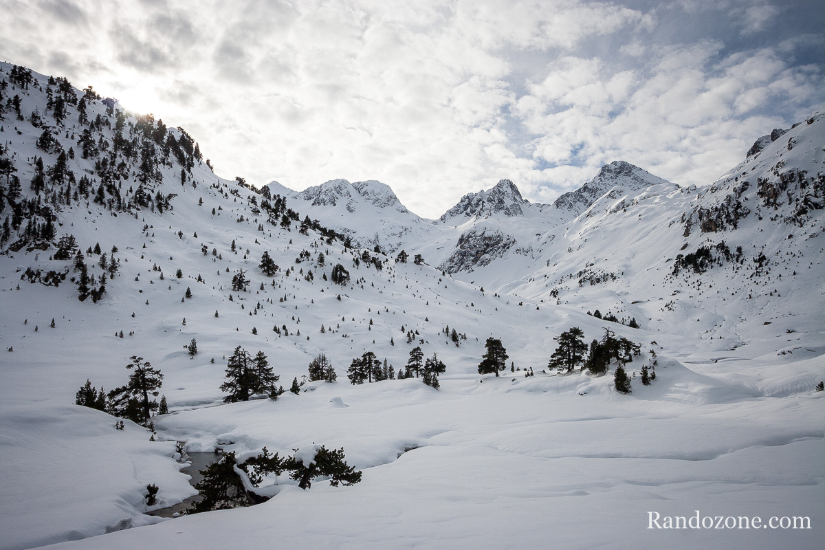 Randonne en raquettes au refuge du Marcadau