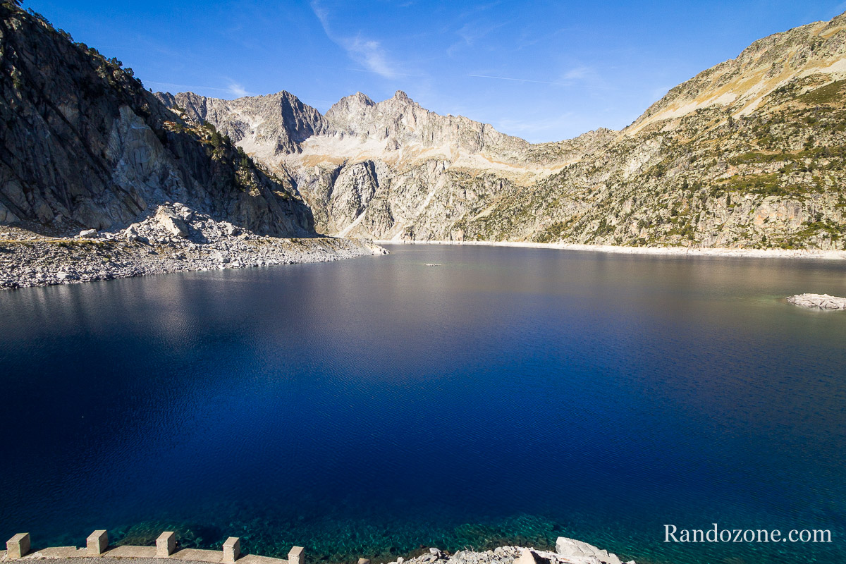 Lac de Cap de Long dans les Pyrnes
