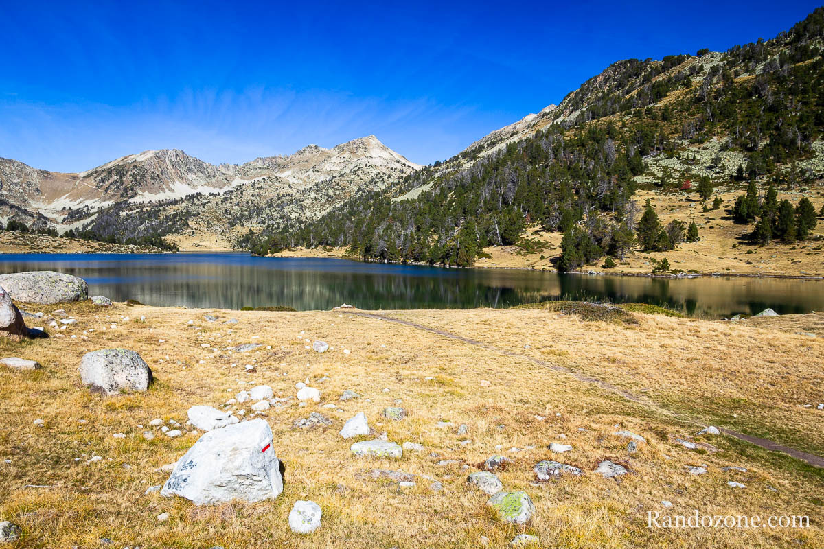 Balade le long du lac d'Aumar