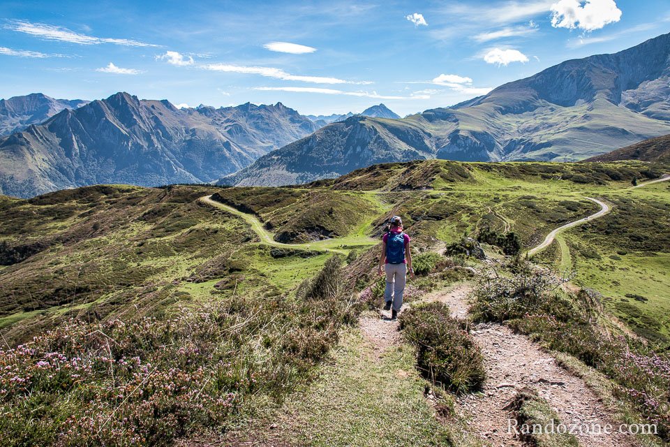 Descente vers le col de Soum