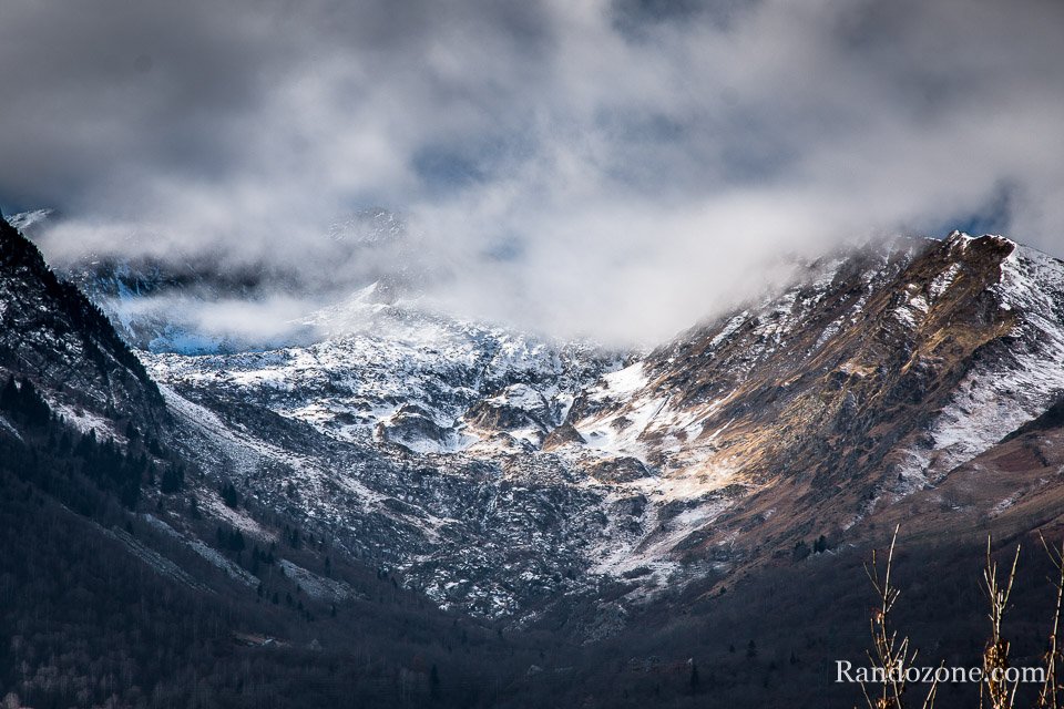 Dbut de la rando sous les nuages