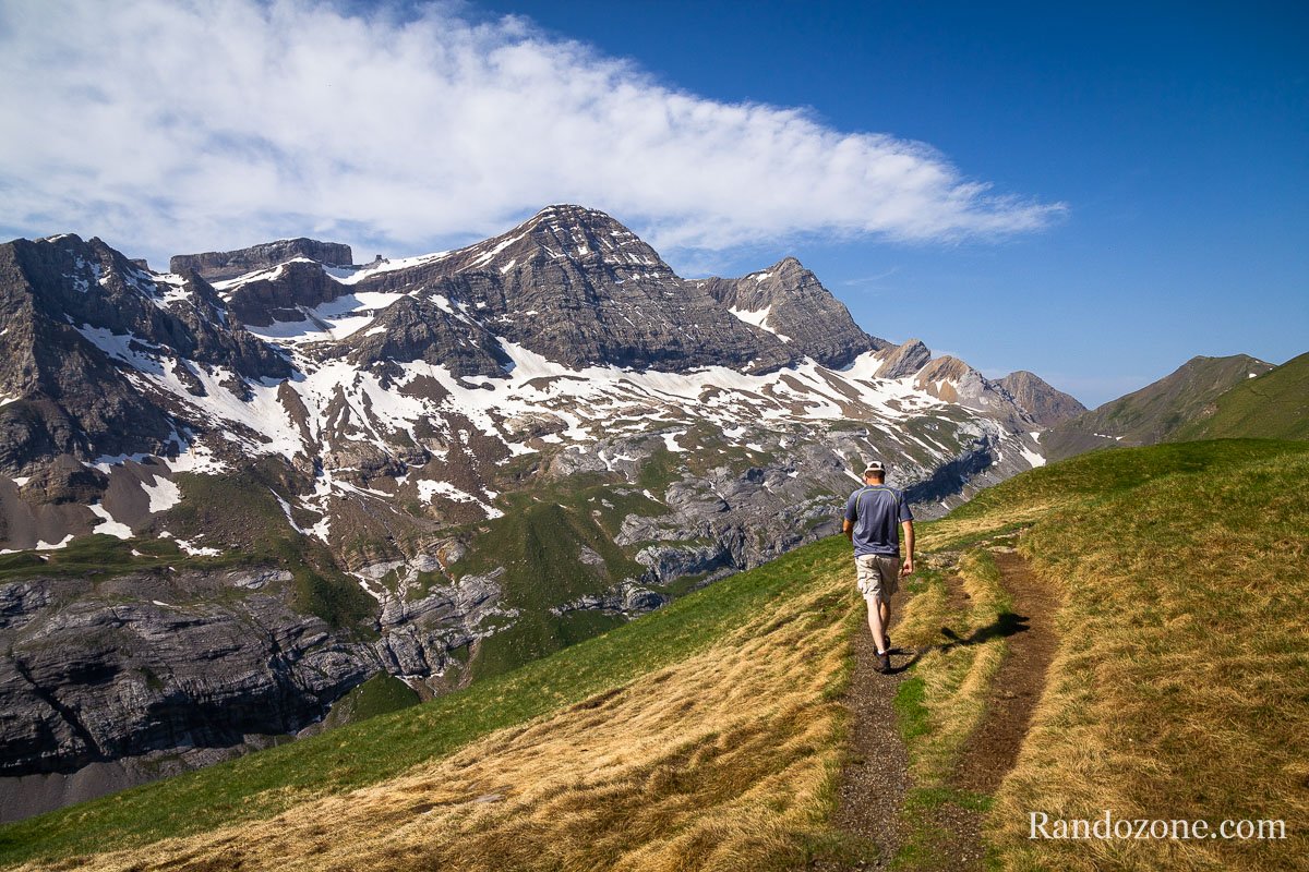 Ensuite nous retournons sur nos pas vers le col de Tentes