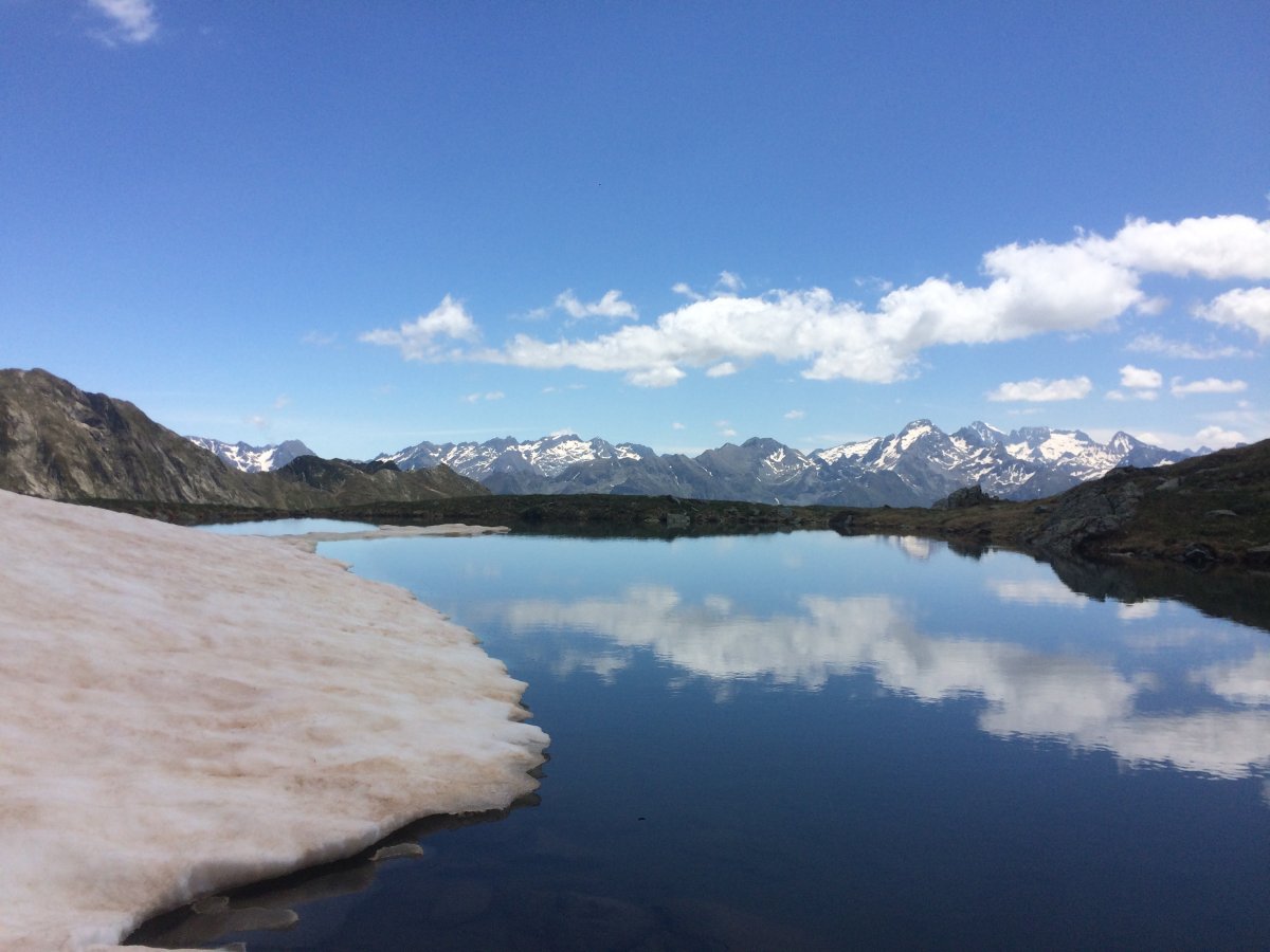 laquet au dessus du lac d'Aule