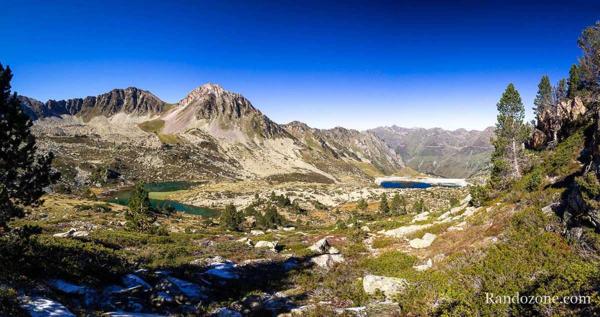 Lac Blanc et lac Dets Coubous sur la mme photo