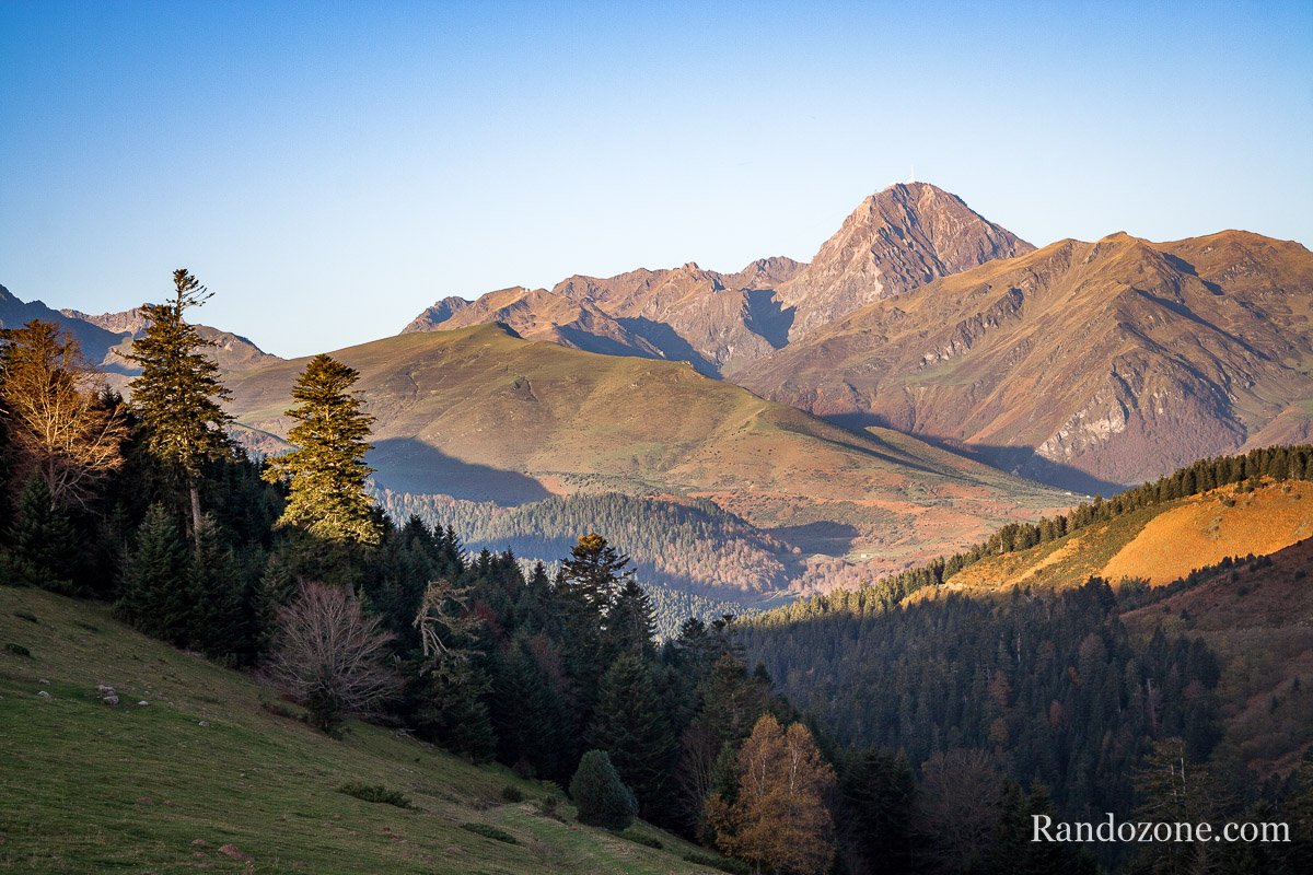 Pic du Midi depuis le col d'Aspin