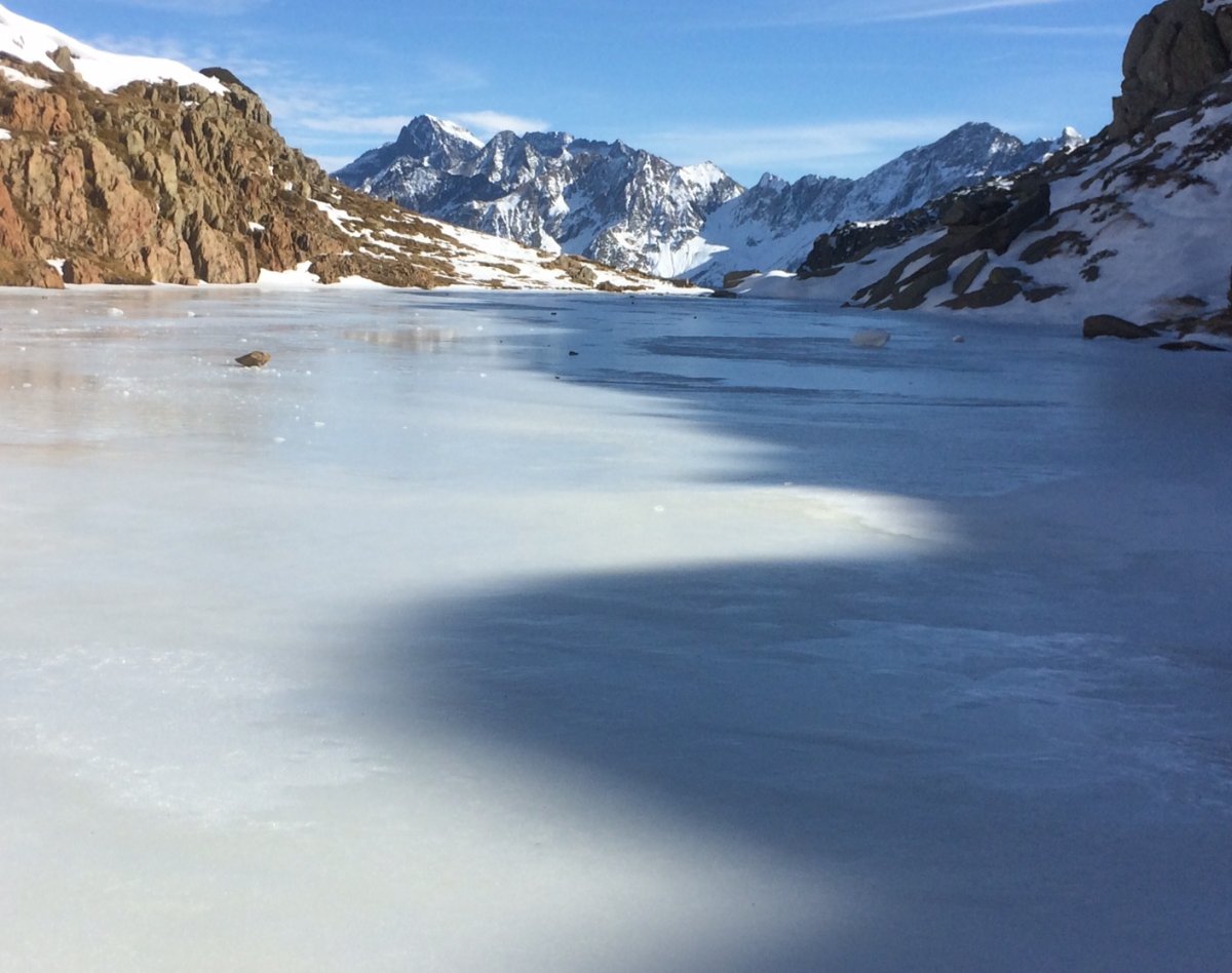 Lac entre refuge de Pombie et col de Peyreget