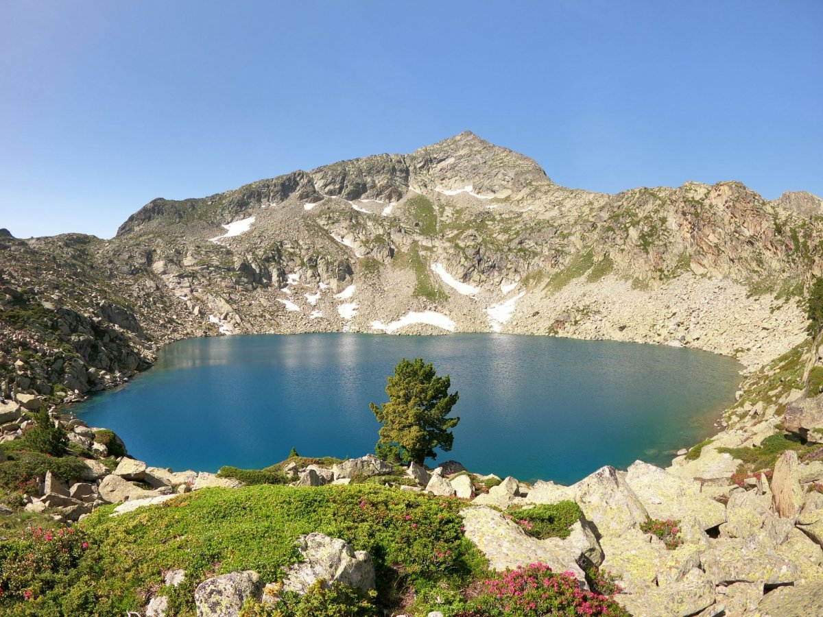 Lac Noir dans les Hautes-Pyrnes