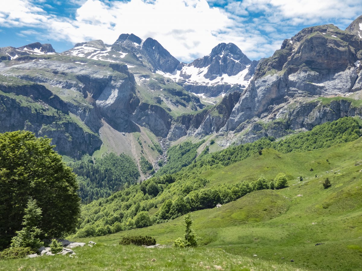 Non loin du lac d'Estaens