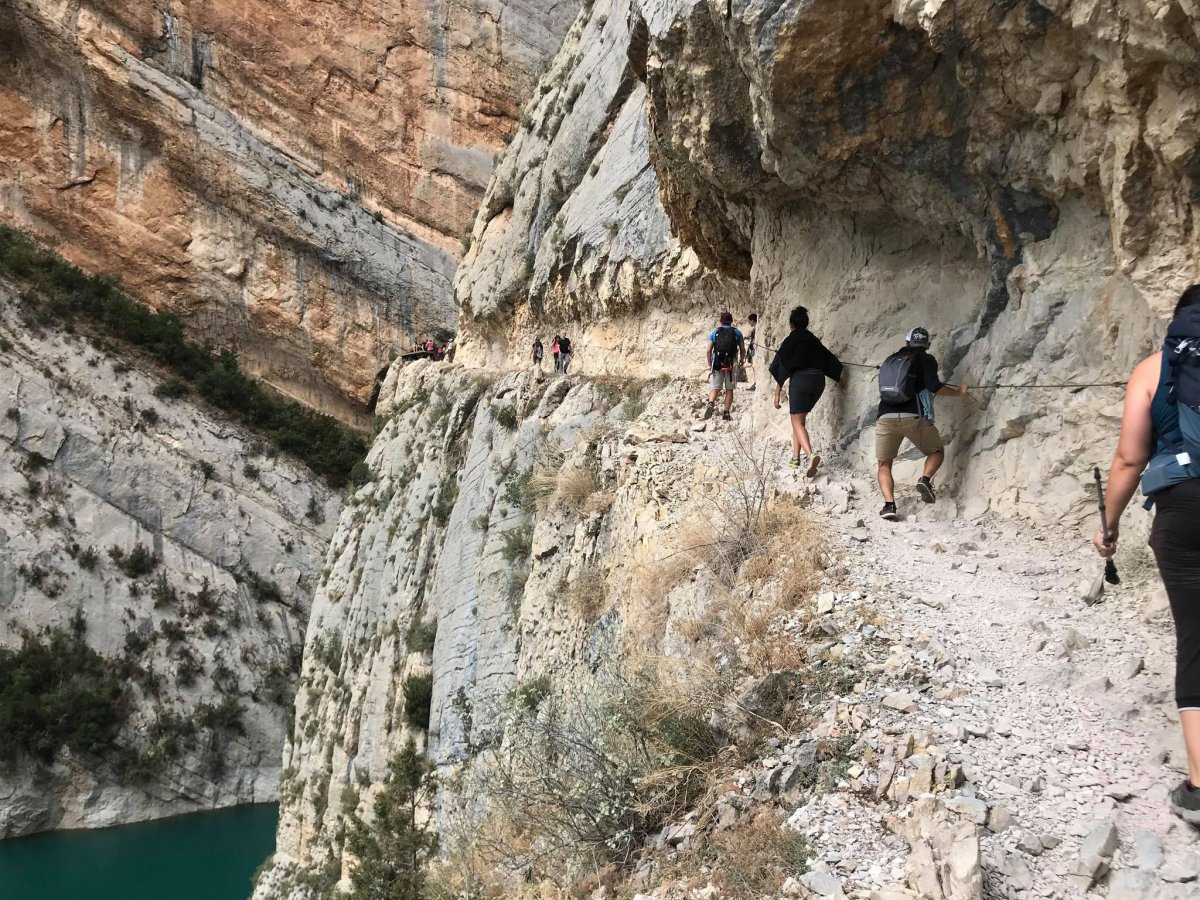Congost de Mont Rebei et chemin grav dans la roche