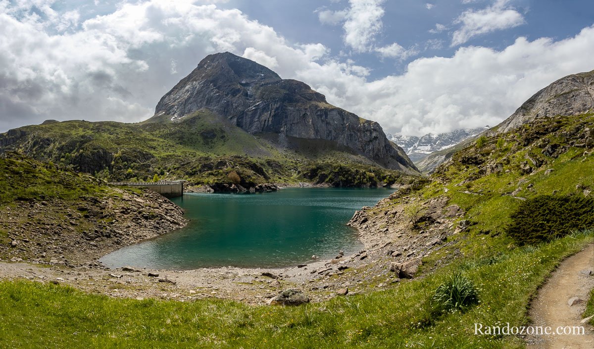 Barrage des Gloriettes et son lac en mai 2023