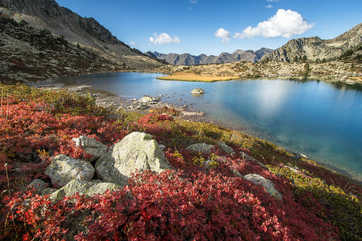 Les couleurs de l'automne au lac Blanc dans les Pyrénées