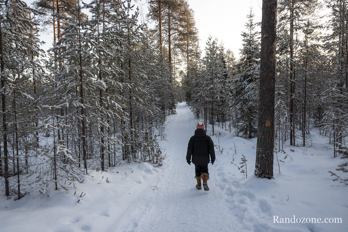 Le sentier est bien tracé même après des chutes de neige Le sentier est bien tracé même après des chutes de neige
