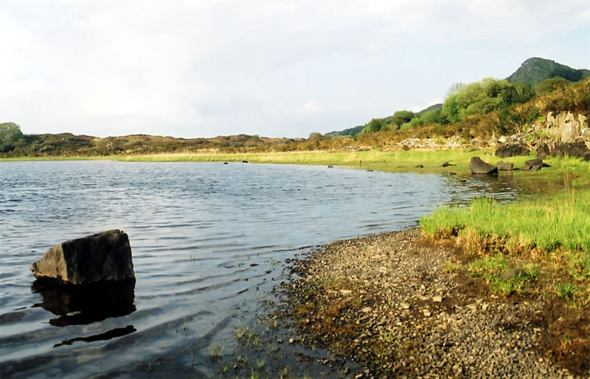 Irlande : Au bord d'un superbe lac Irlande : Au bord d'un superbe lac